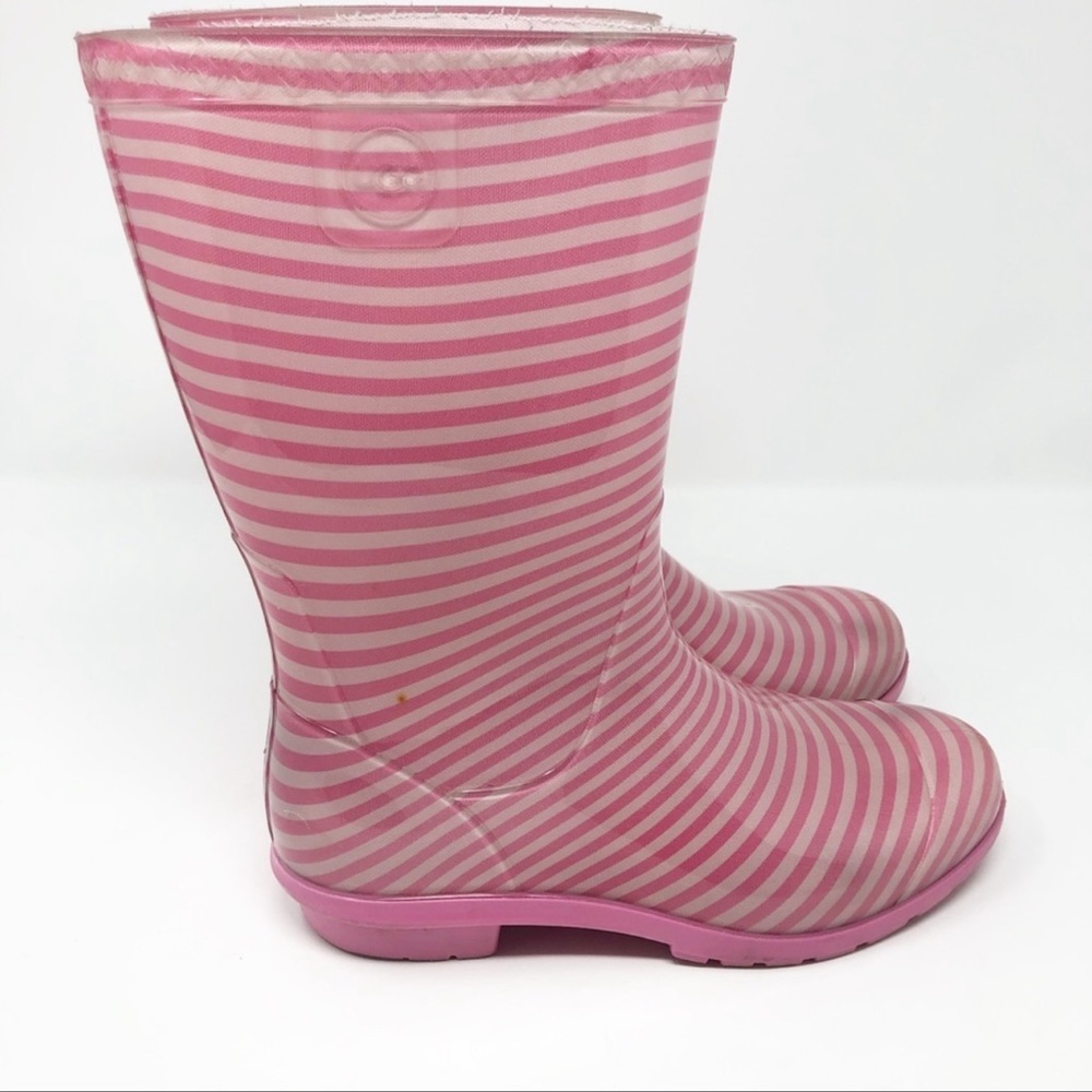 UGGS Very cute, well loved but in a very good shape